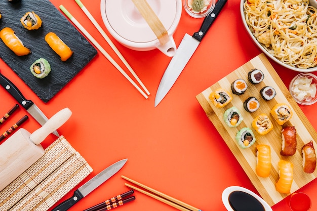 Free photo border from asian food and utensils