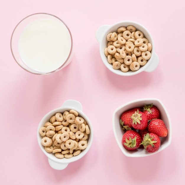 Bowls with cereals and fruits