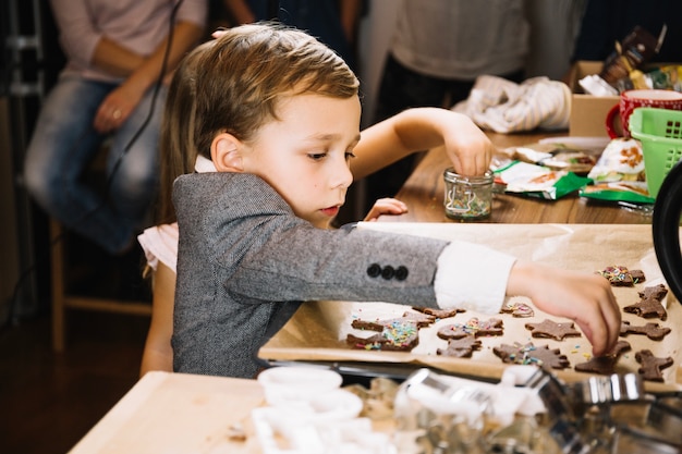 クリスマスの男の子の料理