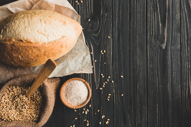 Bread loaf composed with cereals