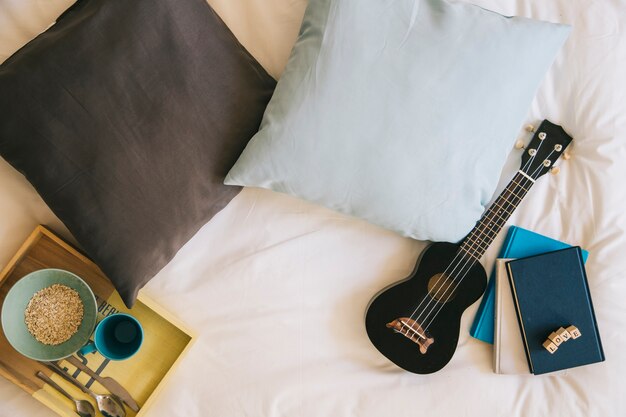 Breakfast in bed composition