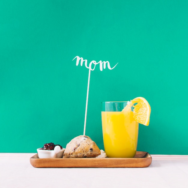 Free photo breakfast and mothers day concept