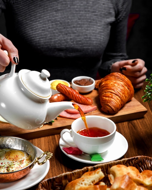 Breakfast set with black tea