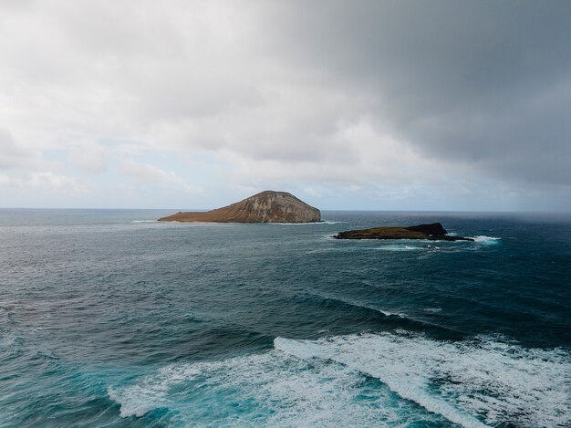 海と息を呑むようなハワイの風景