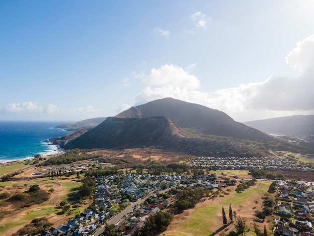 Foto gratuita paesaggio hawaii mozzafiato con oceano