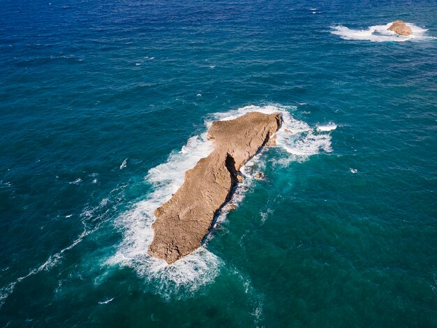 Breathtaking hawaii landscape with the sea