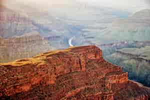 Free photo breathtaking high angle shot of the famous grand canyon in arizona