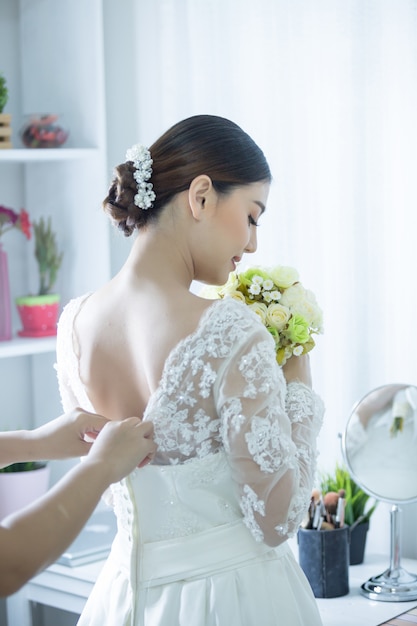 Free photo bride with dress