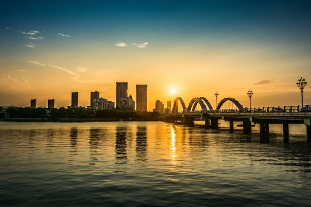 The bridge with city