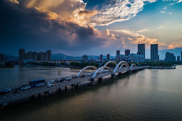 The bridge with city