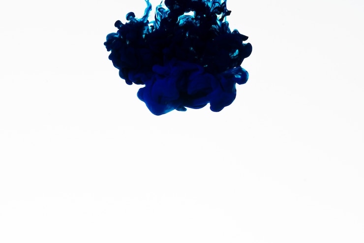 Free Photo bright dark blue ink on white