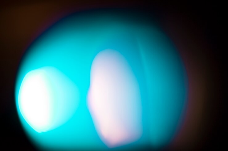 Free Photo bright light on black background