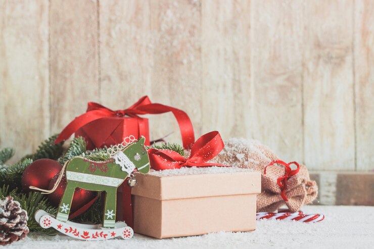 Free Photo brown box with a toy horse