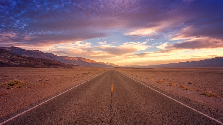 Free Photo brown concrete road during daytime