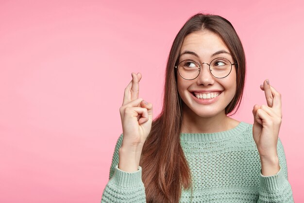 Brunette woman with long straight hair