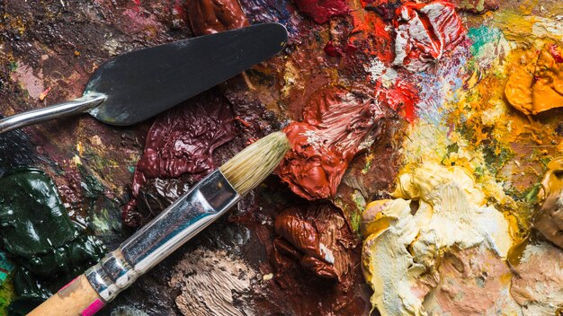 Brush and spatula on palette