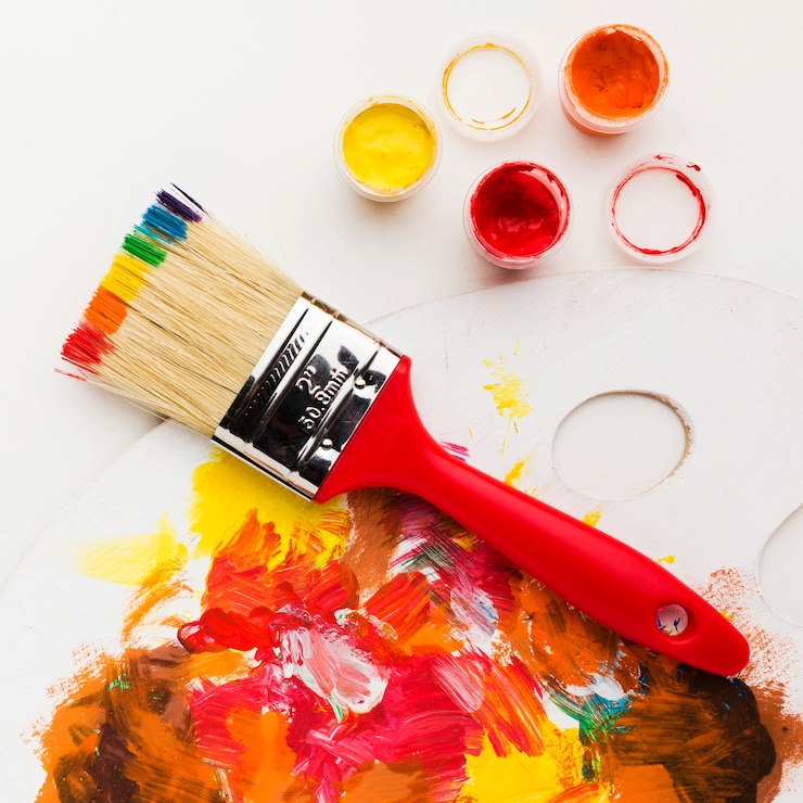 Free Photo brush with rainbow paint design