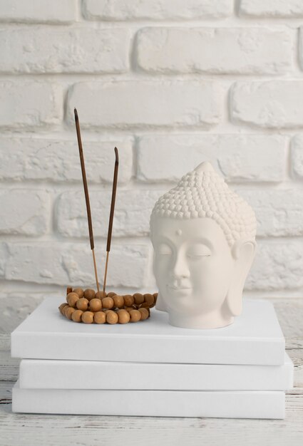 仏陀の置物静物画