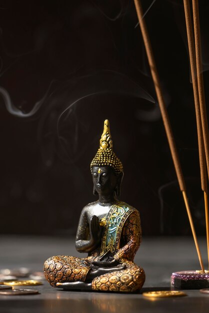 仏陀の置物静物画