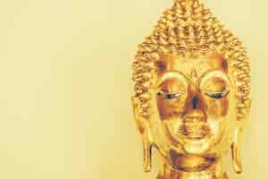 Бесплатное фото Статуя будды