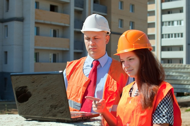 SKK Konstruksi LPJK Jabatan Kerja Pengawas Pekerjaan Struktur Bangunan Gedung - Supervisor of Building Structure Work