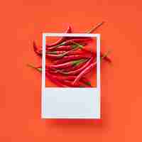 Foto gratuita un mucchio di peperoncino rosso