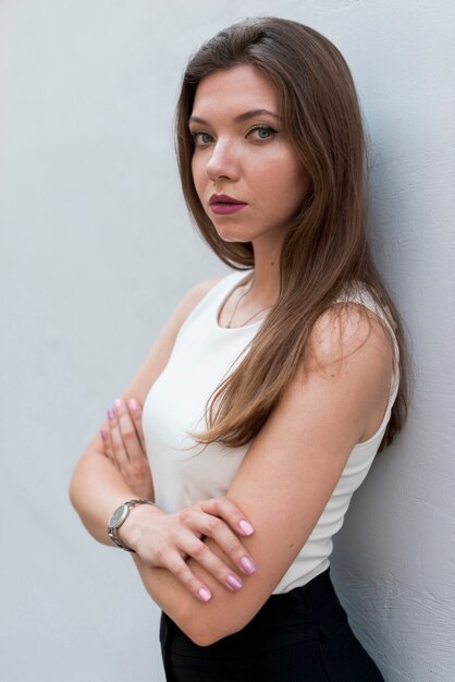 Business woman posing in the street