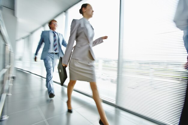 Businesspeople walking in the corridor