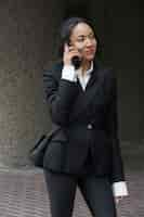 Free photo businesswoman on a call