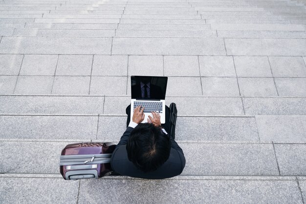 Foto gratuita occupato con il lavoro