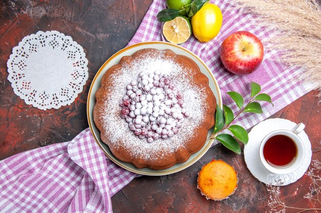 торт чашка чая пирожное лимоны на скатерти яблоко кекс кружевная салфетка