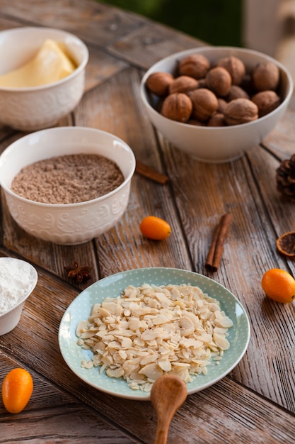 Free photo cake ingredients with walnuts