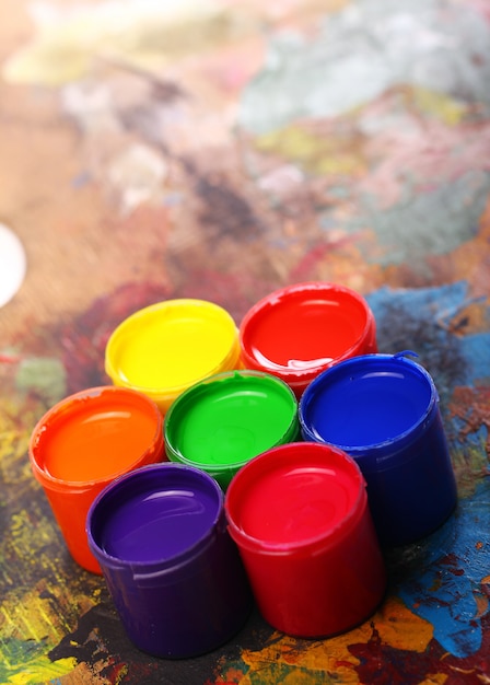 Free photo cans with colorful paint