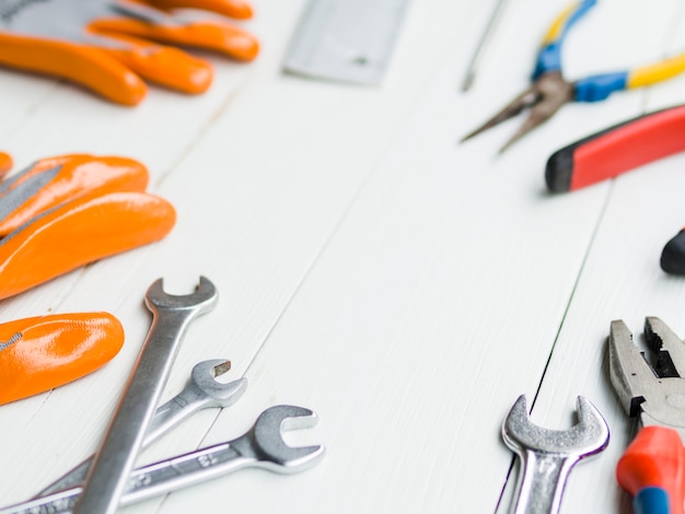 Carpenter tools at edges of table