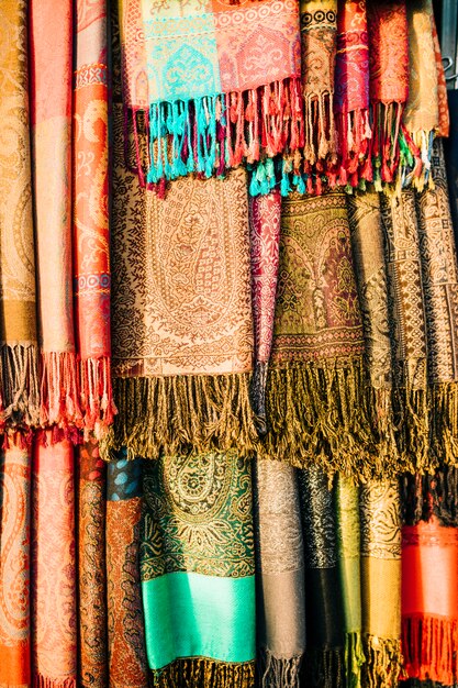 마라케시에서 시장에 카펫