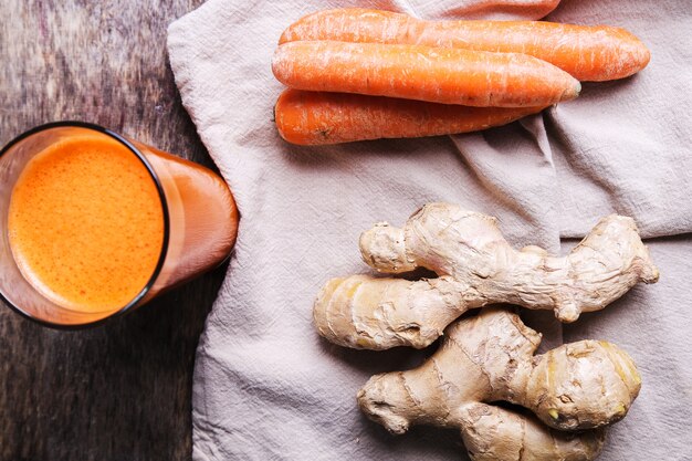 Carrot juice with ginger root