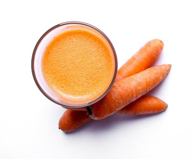 Бесплатное фото Морковный сок