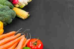 Free photo carrots, broccoli and vegetables