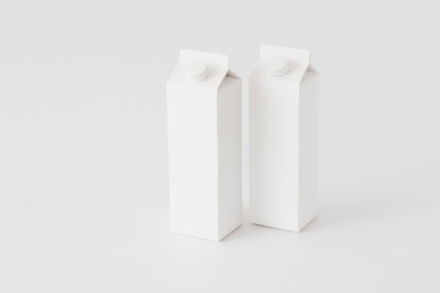Картонные контейнеры для молочной продукции
