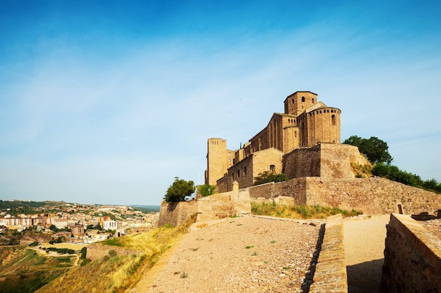 Free photo castle of cardona. catalonia