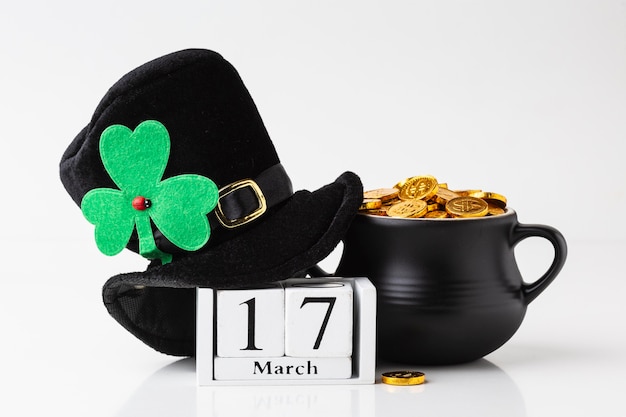 Cauldron and hat for st patrick day