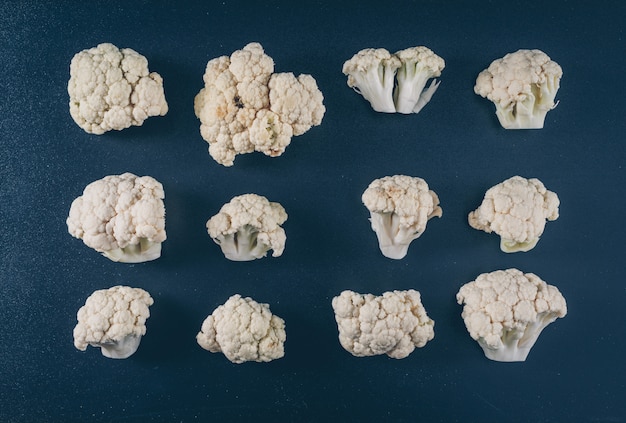 Cauliflower lined up. top view.