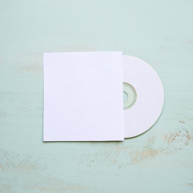 Free photo cd mockup with cover