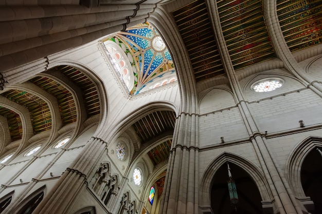 Потолок в интерьере Альмуденского собора