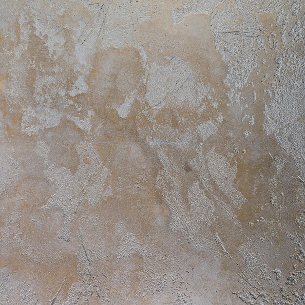 Цементная стена с грубой текстурой