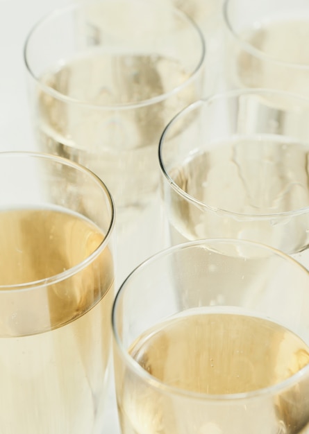 Free photo champagne glasses