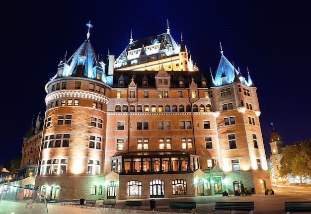 Free photo chateau frontenac at night  quebec city