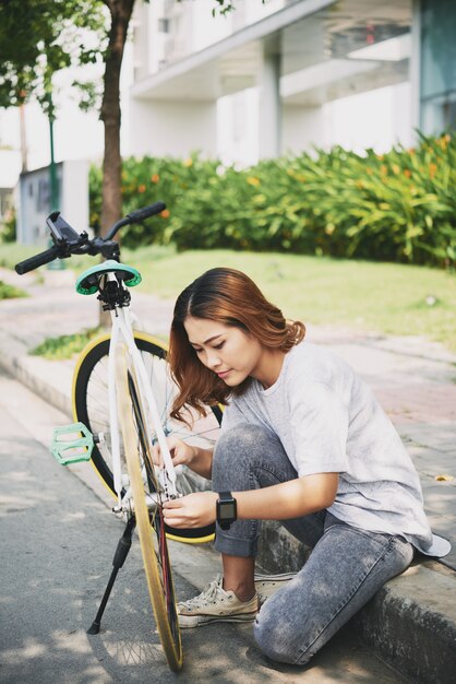 Checking bicycle