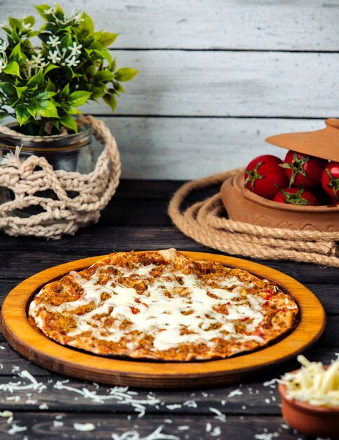 Cheese lahmacun on the table