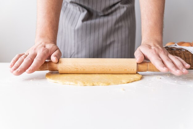 Chef stretching the dough